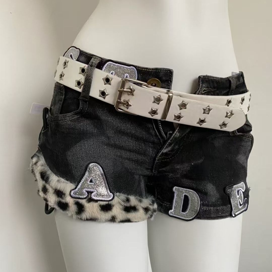 Girl Fashion Street - Y2k Embroidered Patch Denim Shorts Woman