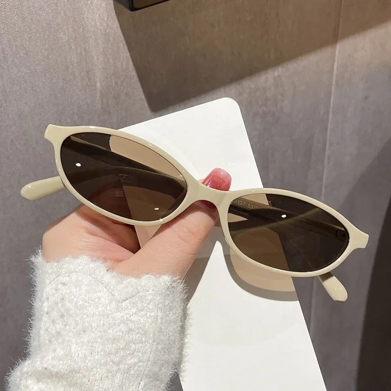 New Retro Sexy Cat Eye Sunglas - đánh giá và giá Street Fashion Glasses