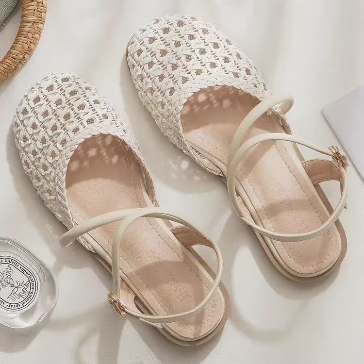 French-style Closed-toe Sandal - đánh giá và giá French Street Fashion