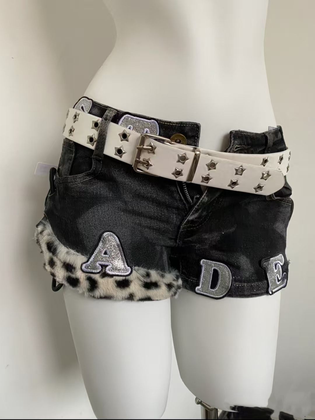 Y2k Embroidered Patch Denim Sh - đánh giá và giá Girl Fashion Street