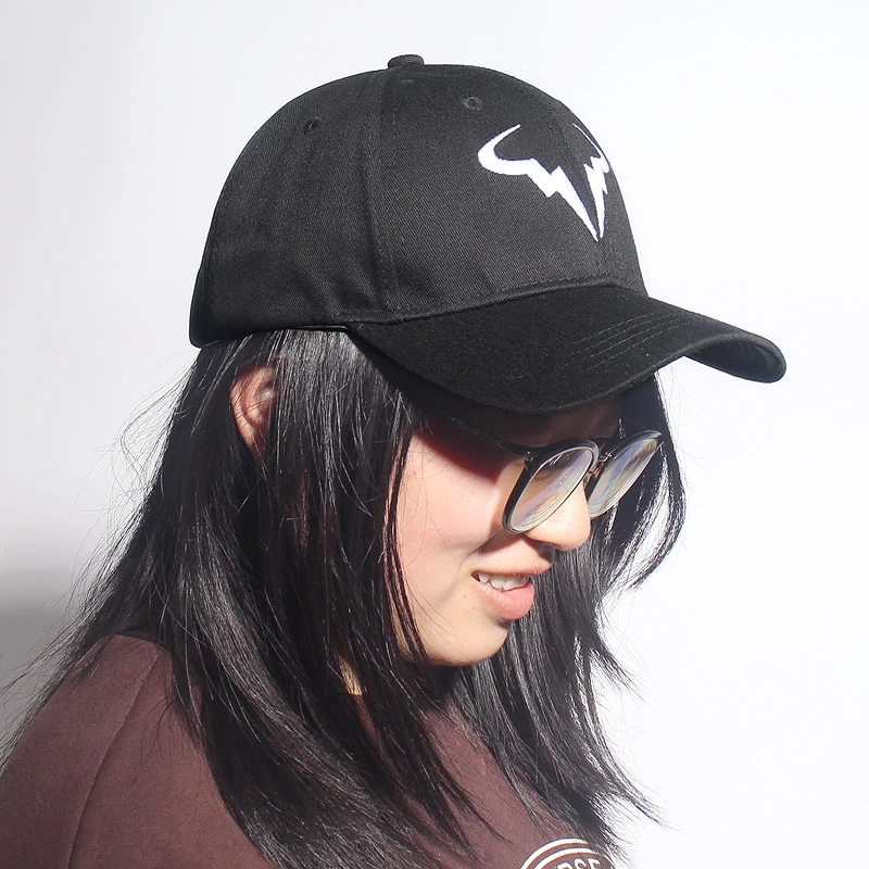 Fashion Embroidery Snapback Ba - đánh giá và giá Street Fashion Kpop